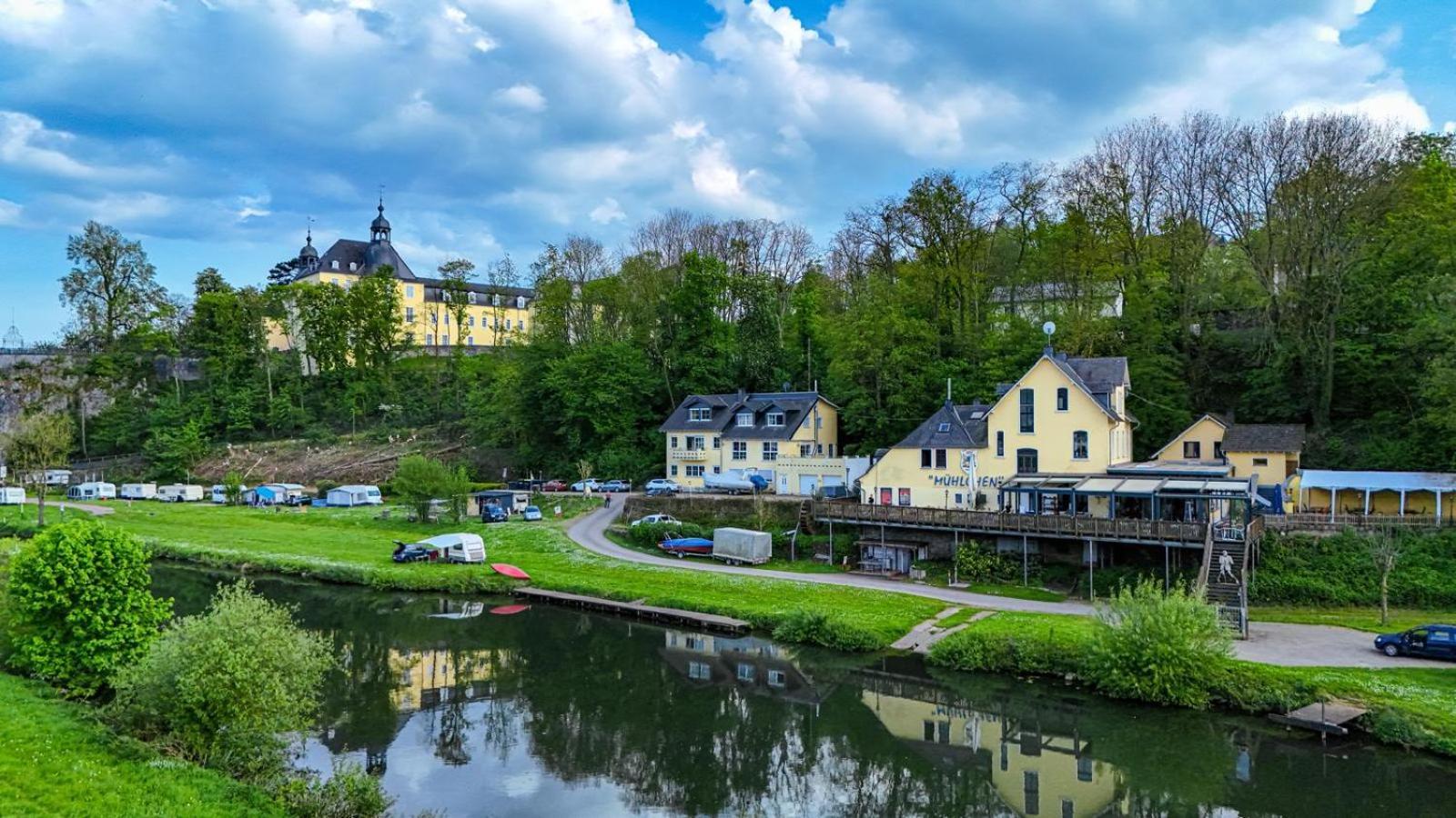 Ferienwohnung Riverside Resort Idyllisch Direkt An Der Lahn Diez Zewnętrze zdjęcie