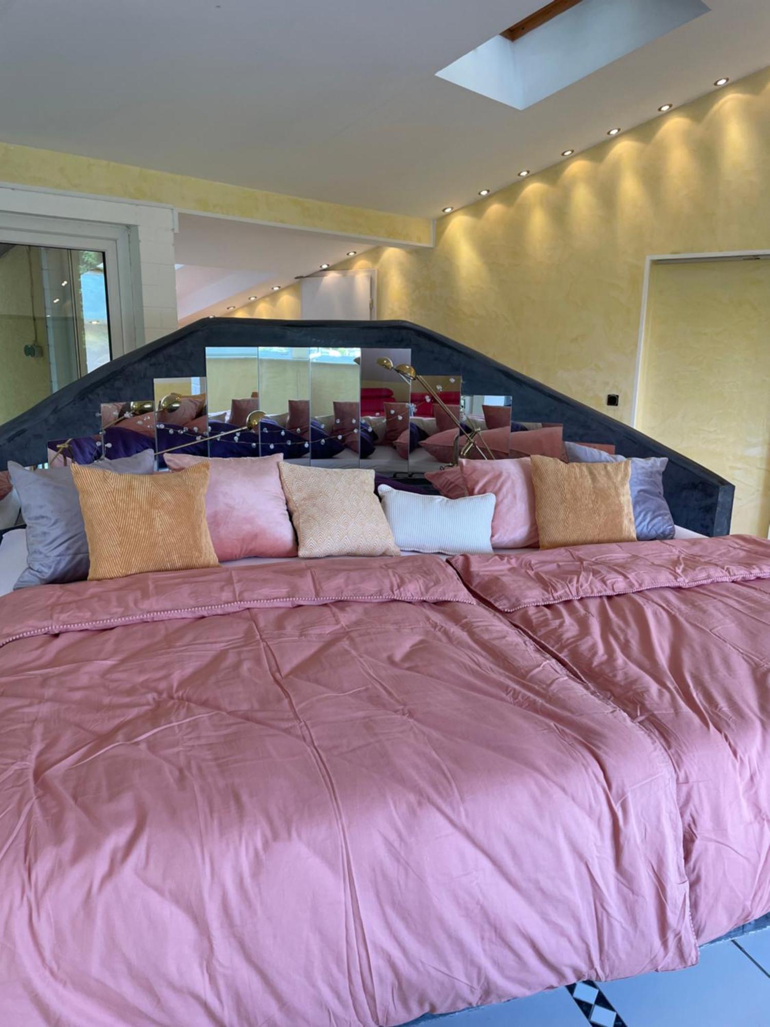 Ferienwohnung Riverside Resort Idyllisch Direkt An Der Lahn Diez Zewnętrze zdjęcie